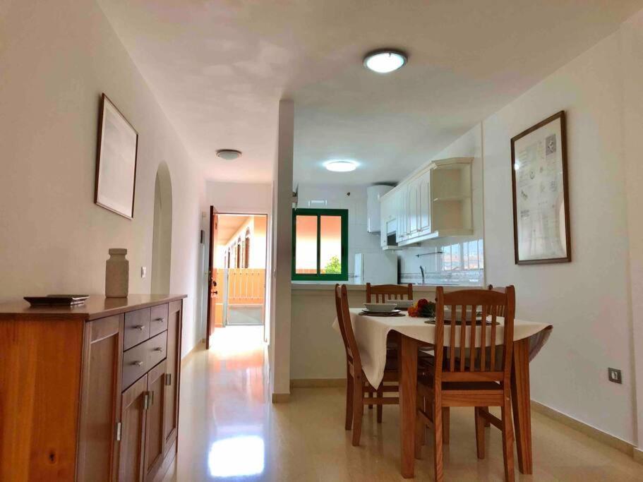 Luminoso Apartamento Con Piscina Y Parking Daire Puerto de la Cruz  Dış mekan fotoğraf